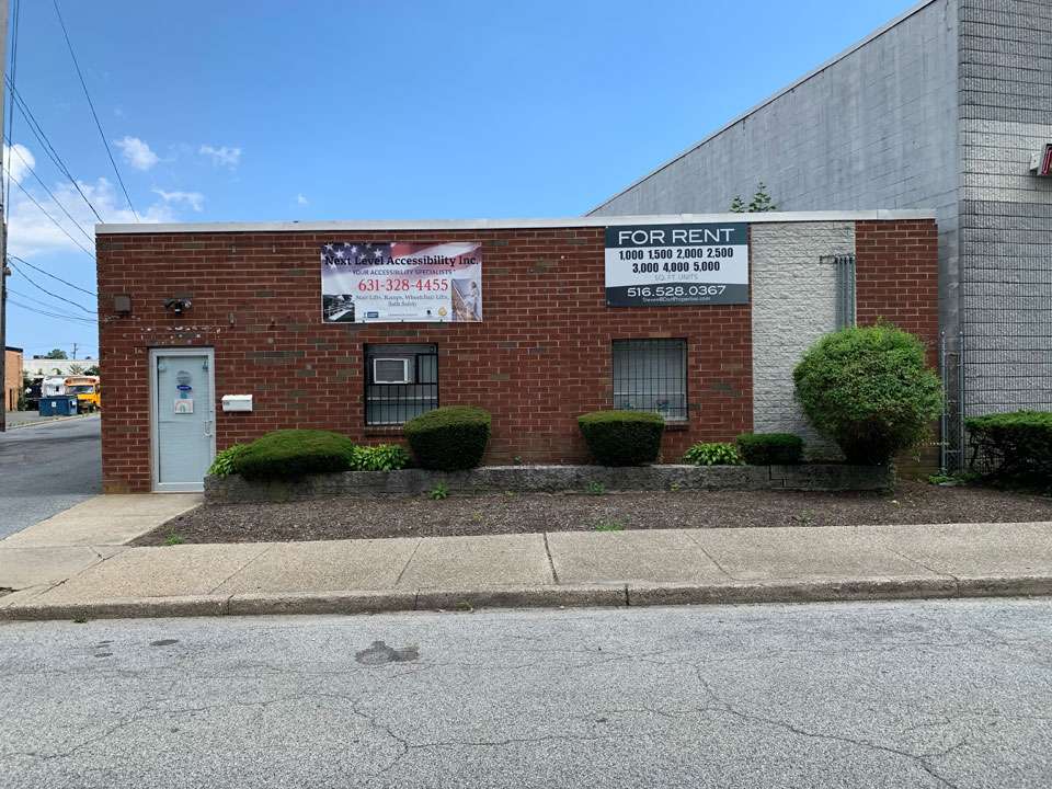 307 Skidmore’s Rd, Deer Park NY Steven Dorf Properties